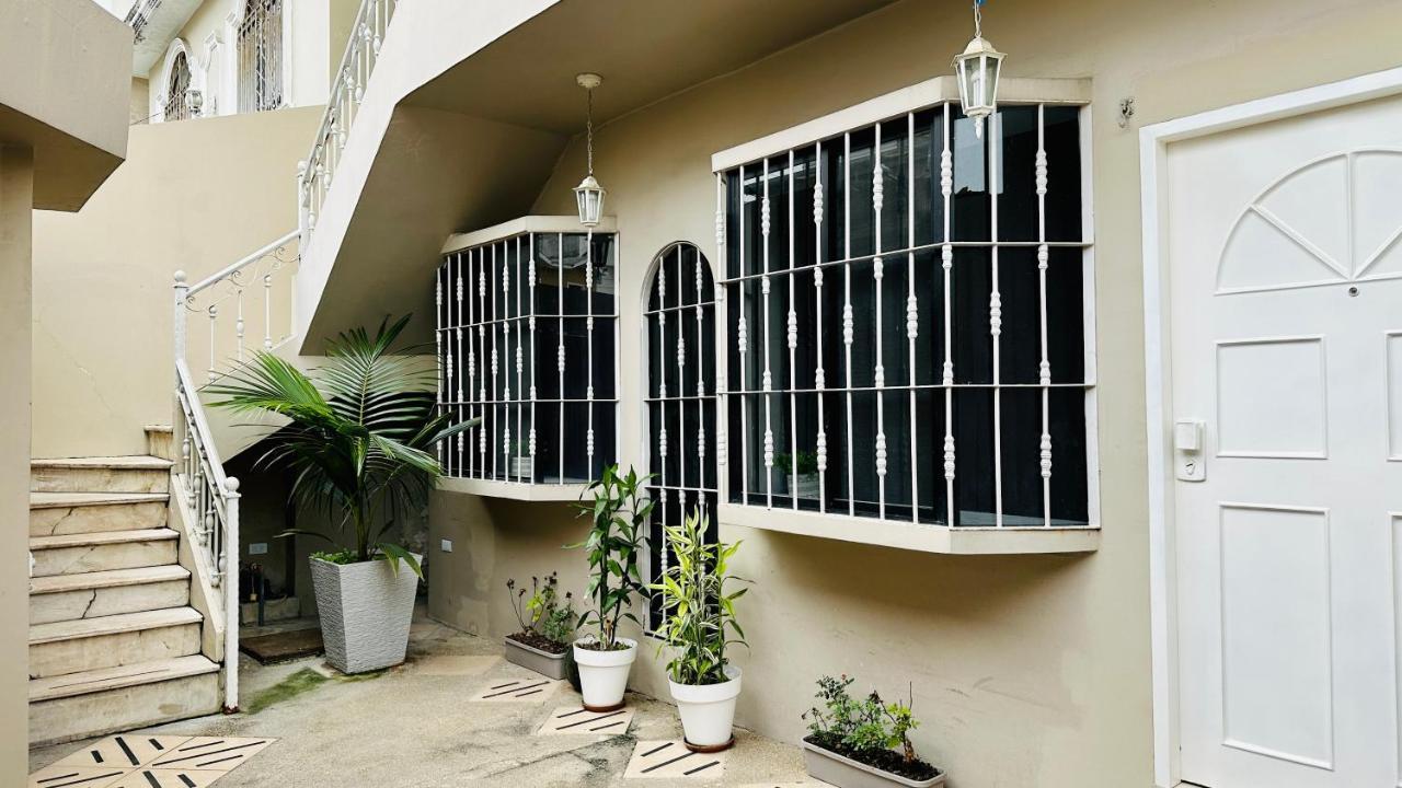 Comfortable 3-Bedroom Apartment, Close To The American Consulate جواياكيل المظهر الخارجي الصورة