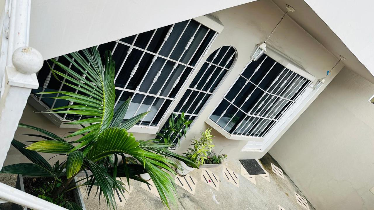 Comfortable 3-Bedroom Apartment, Close To The American Consulate جواياكيل المظهر الخارجي الصورة